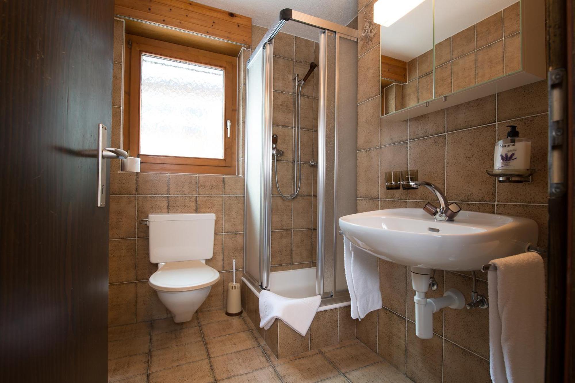 Haus Alba Apartment Saas-Almagell Bilik gambar