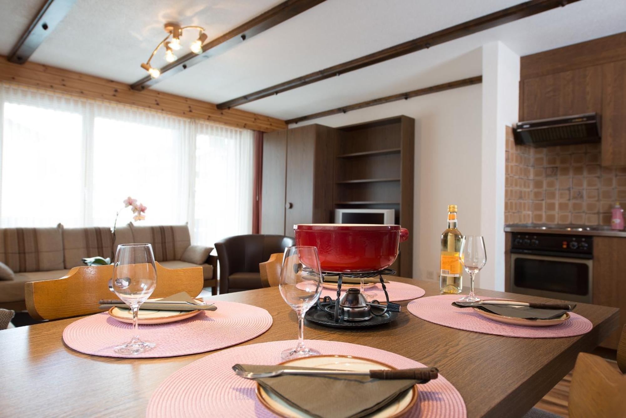 Haus Alba Apartment Saas-Almagell Bilik gambar