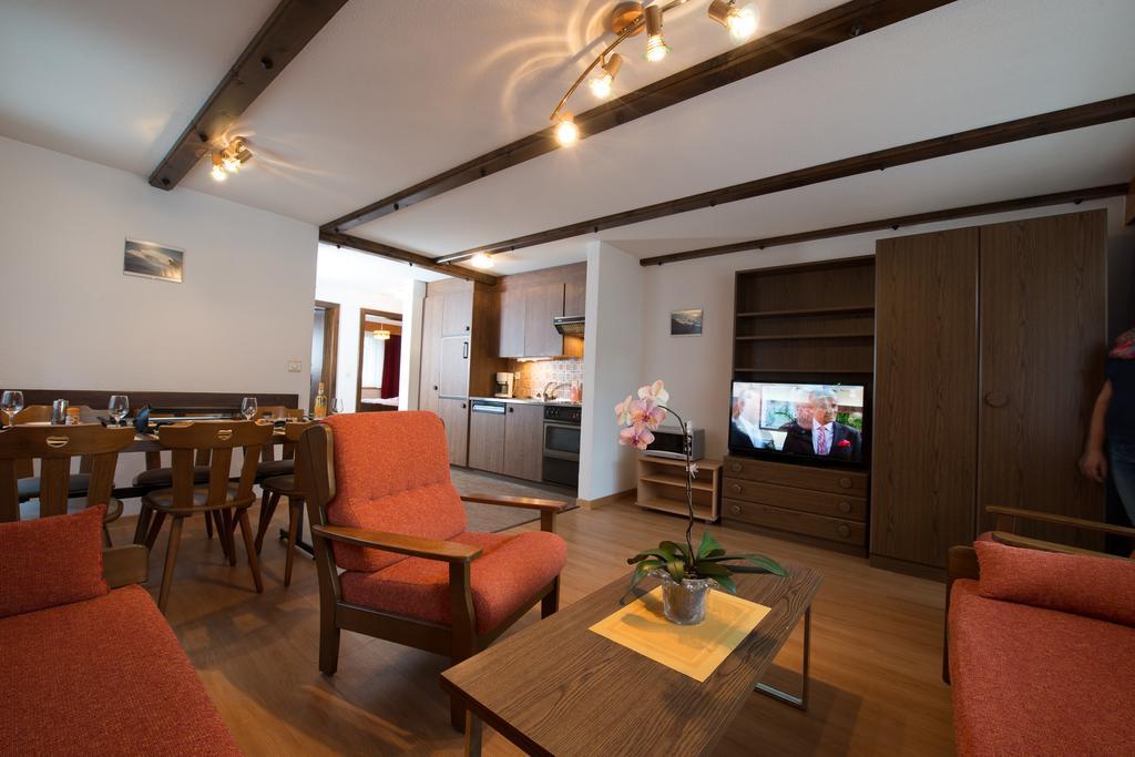 Haus Alba Apartment Saas-Almagell Bilik gambar
